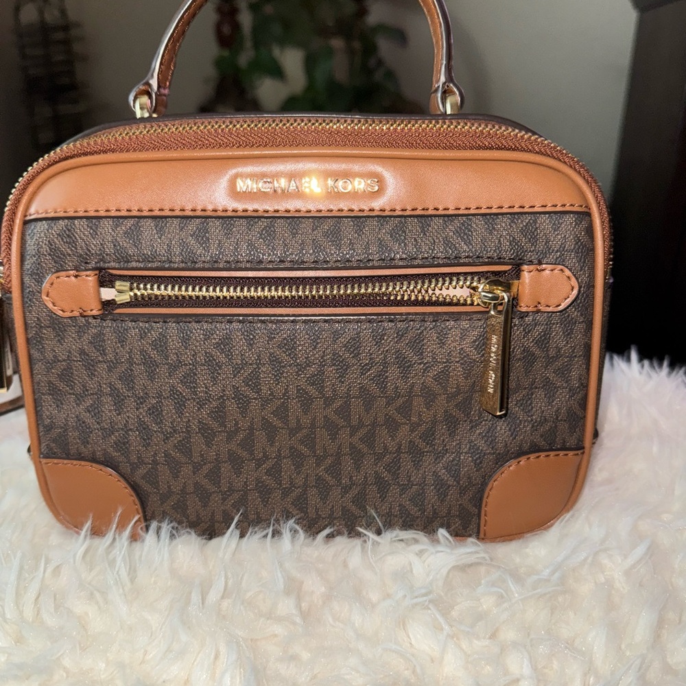 Michael Kors Beige and Brown Bag